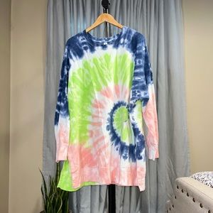 Tie Dye Oversized Tunic Sweatshirt 
Old Navy - XXL 
Worn twice